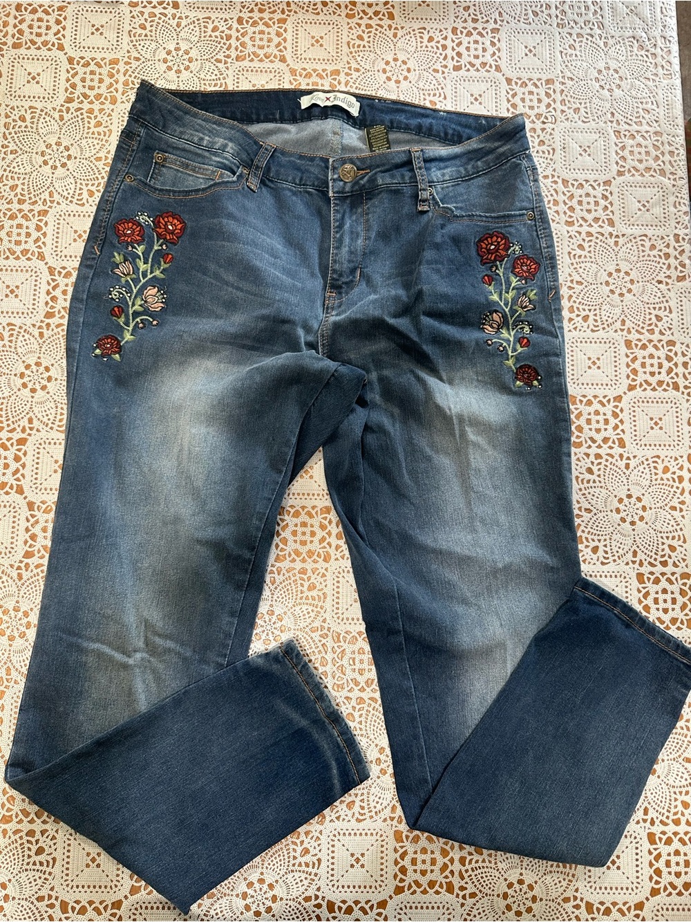 Love Indigo Size 14 Floral Embroidered Jeans Stretch Boho Western
